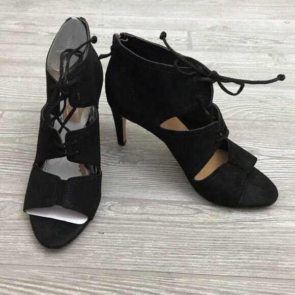 NIB Franco sarto Shawnee black 7.5 tie heel shoes corset front - Picture 2 of 8